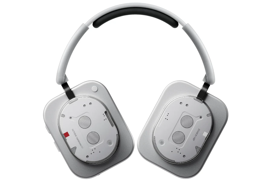Nothing Headphone (1)